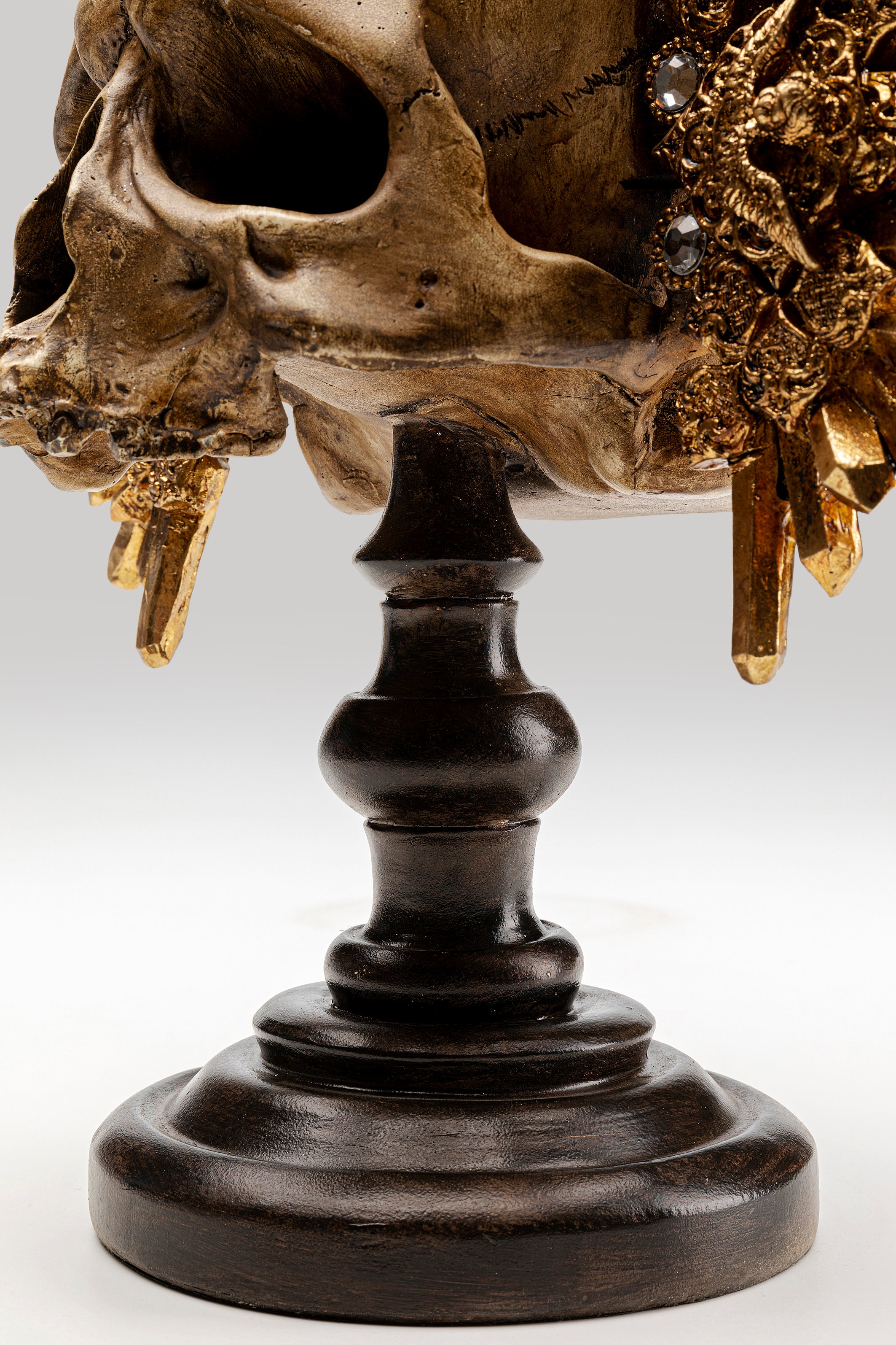 Kare - Deco Object King Skull 42cm