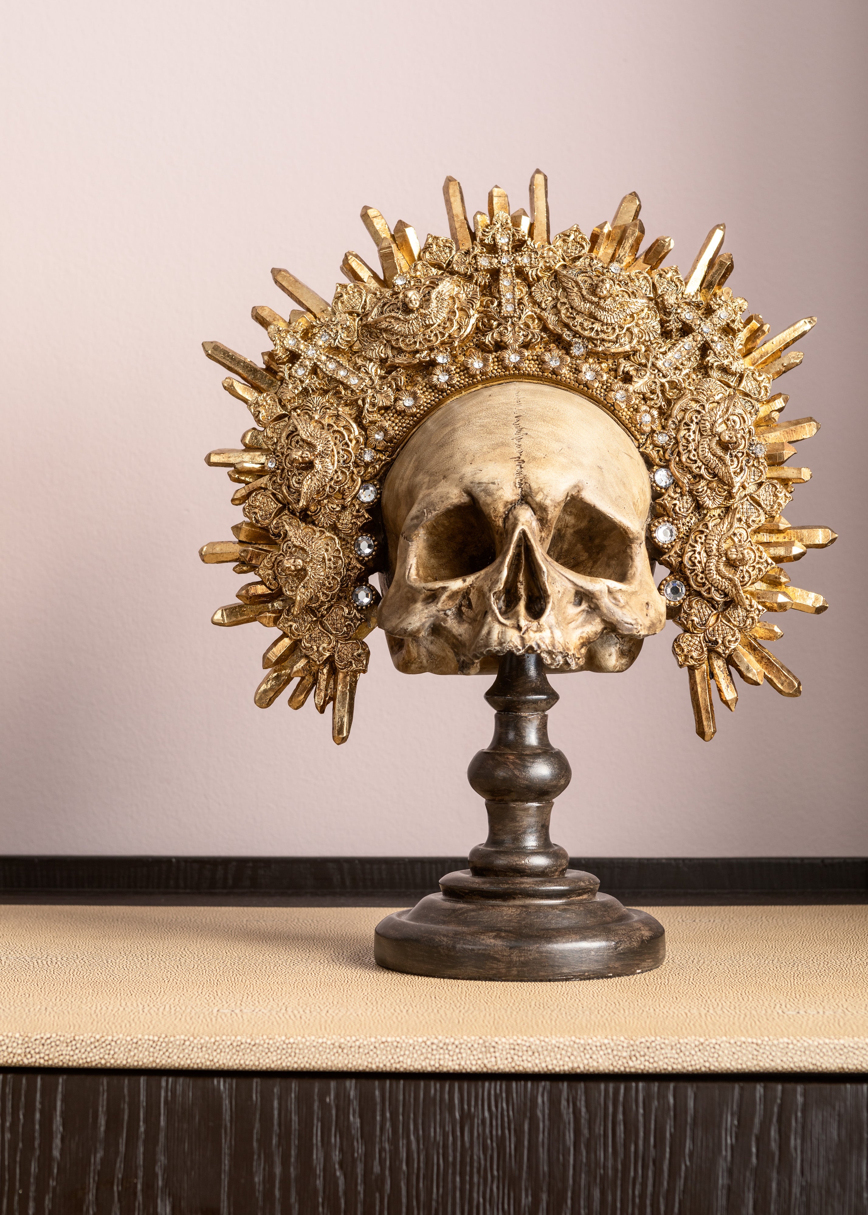 Kare - Deco Object King Skull 42cm