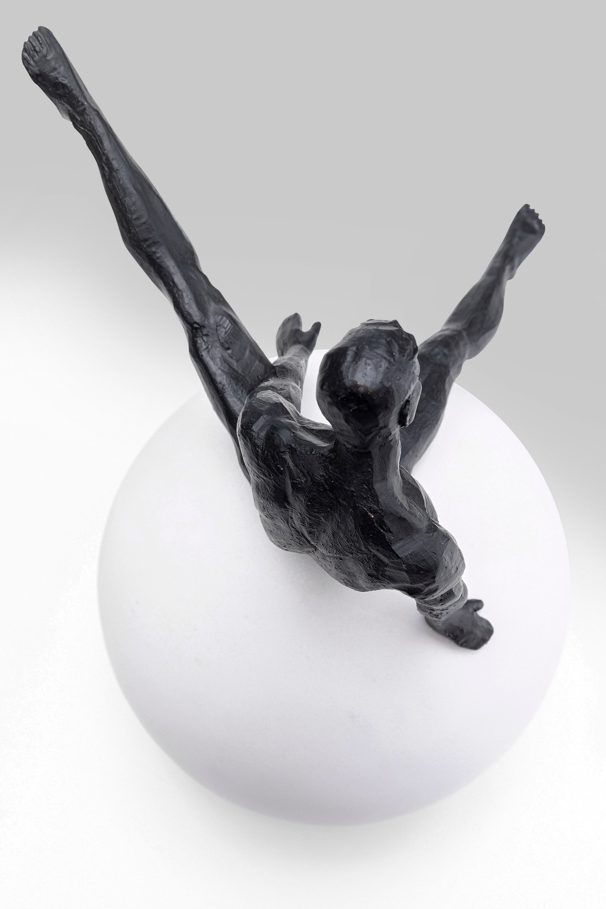 Kare - Deco Object Athletic 33cm