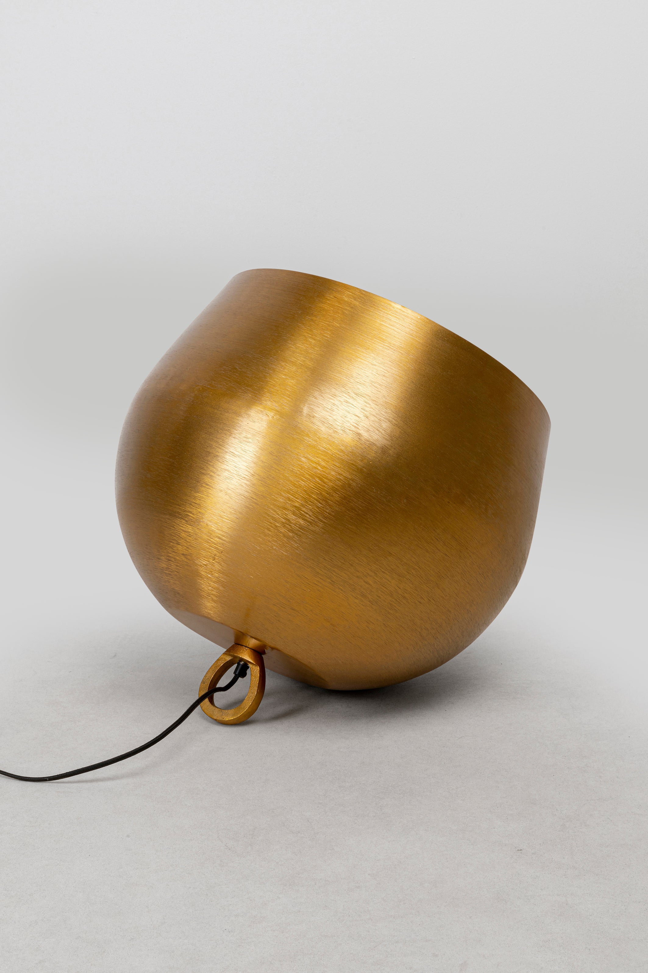 Kare - Floor Lamp Apollon Smooth Gold Ø50cm