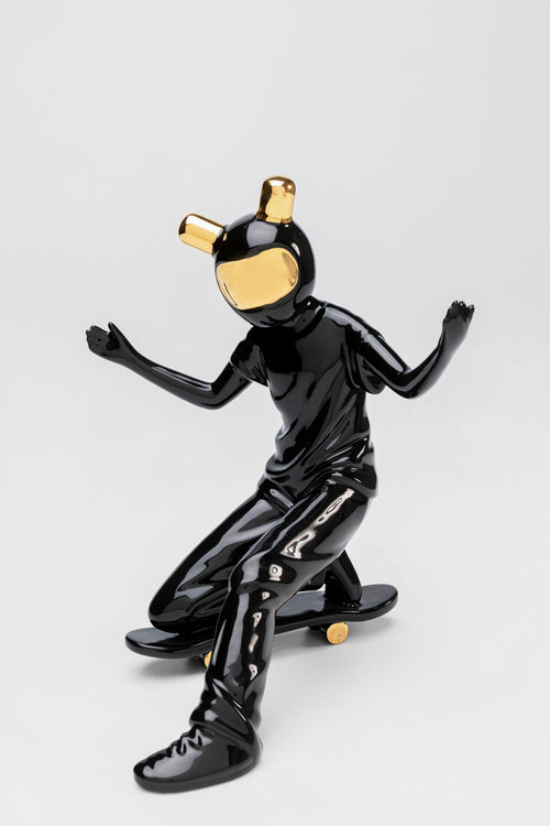 Kare - Deco Figurine Skating Astronaut Black