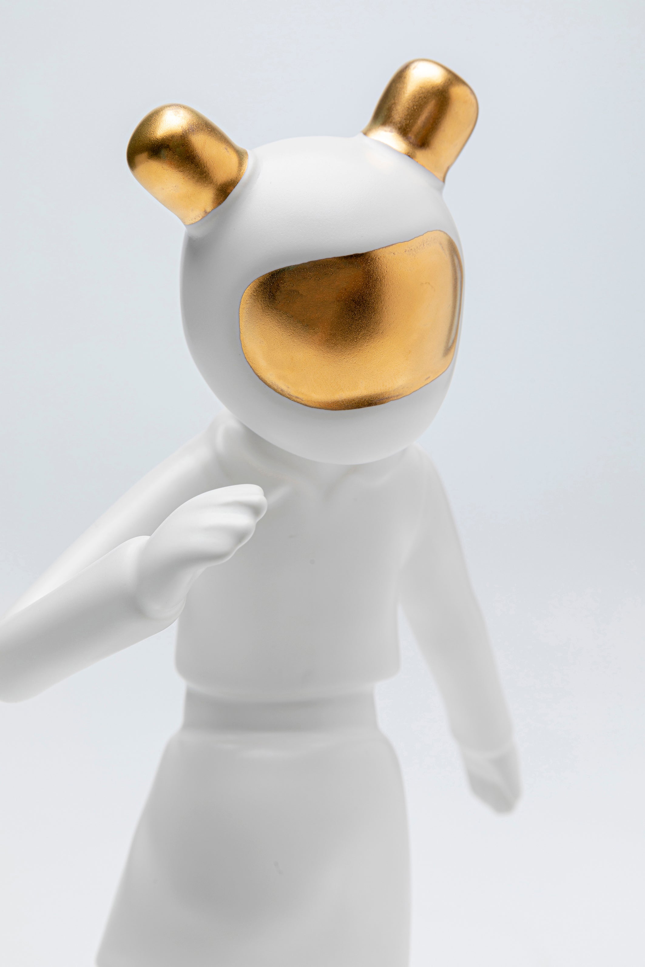 Kare - Deco Figurine Skating Astronaut White