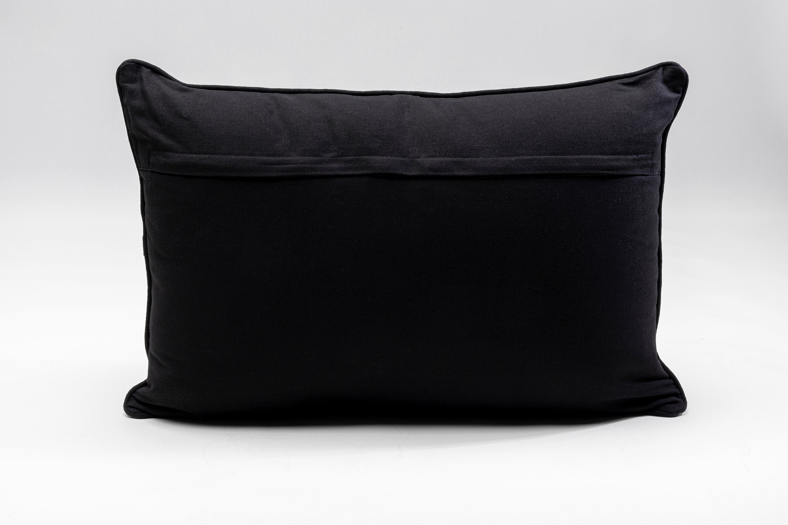 Kare - Cushion Scale 60x40cm