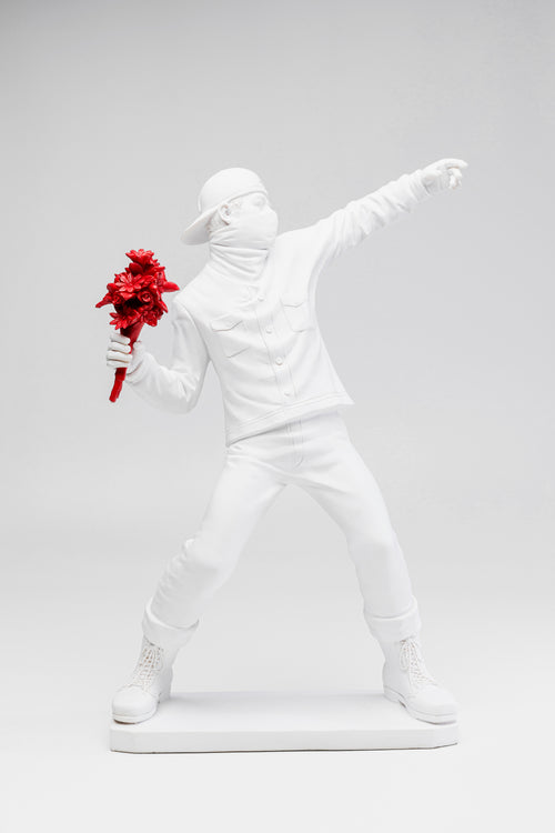 Kare - Deco Figurine Street Art Bouquet White 67cm