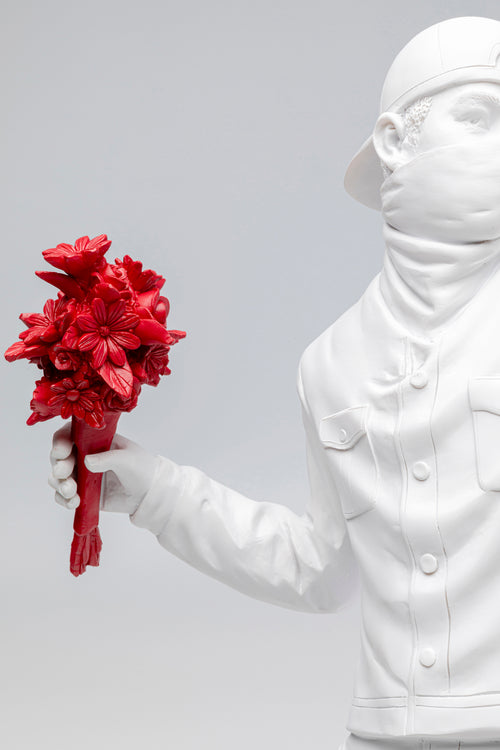 Kare - Deco Figurine Street Art Bouquet White 67cm
