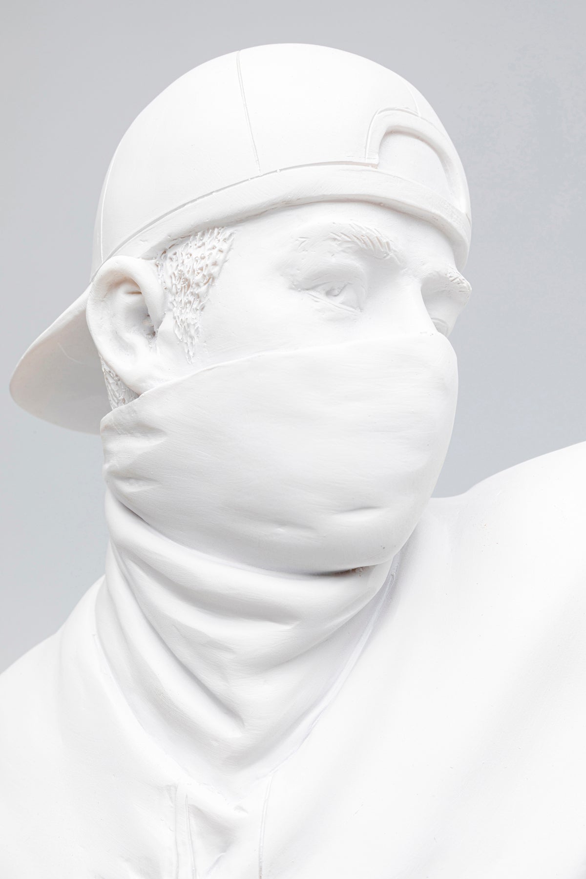 Kare - Deco Figurine Street Art Bouquet White 67cm