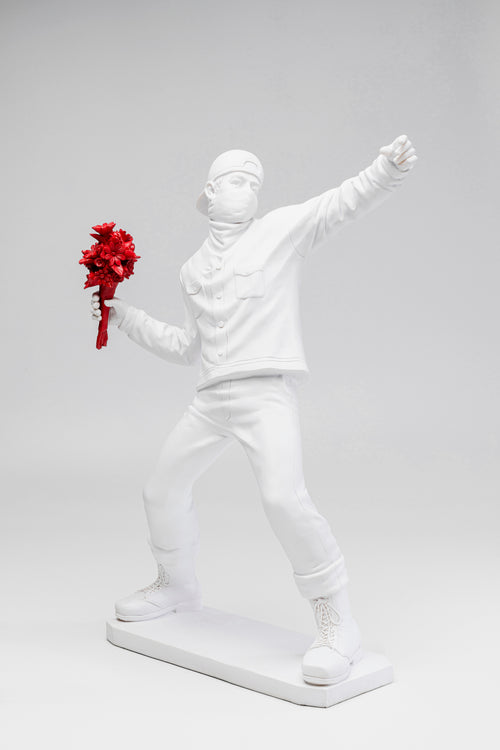 Kare - Deco Figurine Street Art Bouquet White 67cm