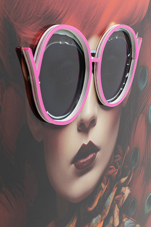 Kare - Framed Picture LED Fancy Red Lady 120x80cm