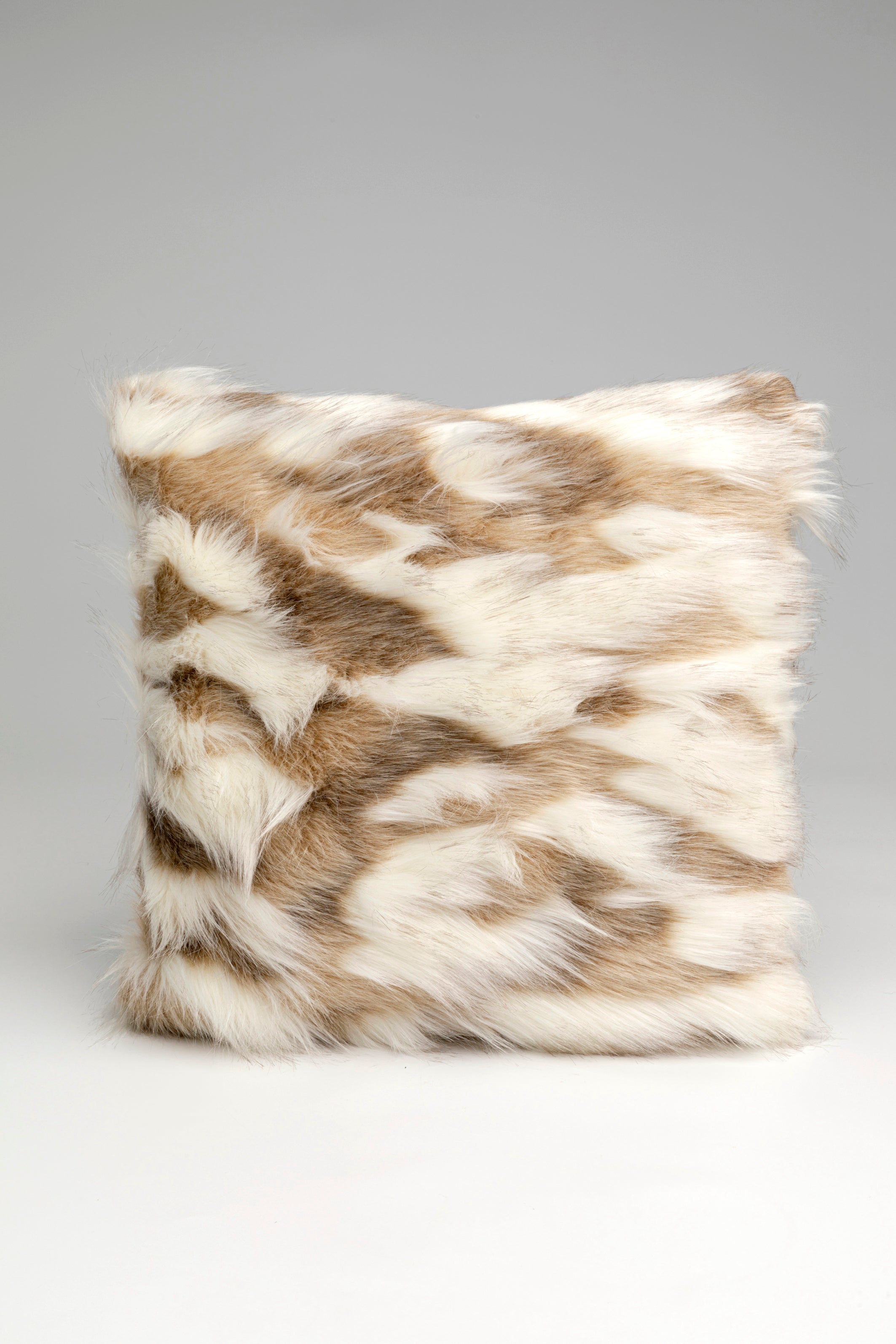 Kare - Cushion Shaky White 45x45cm