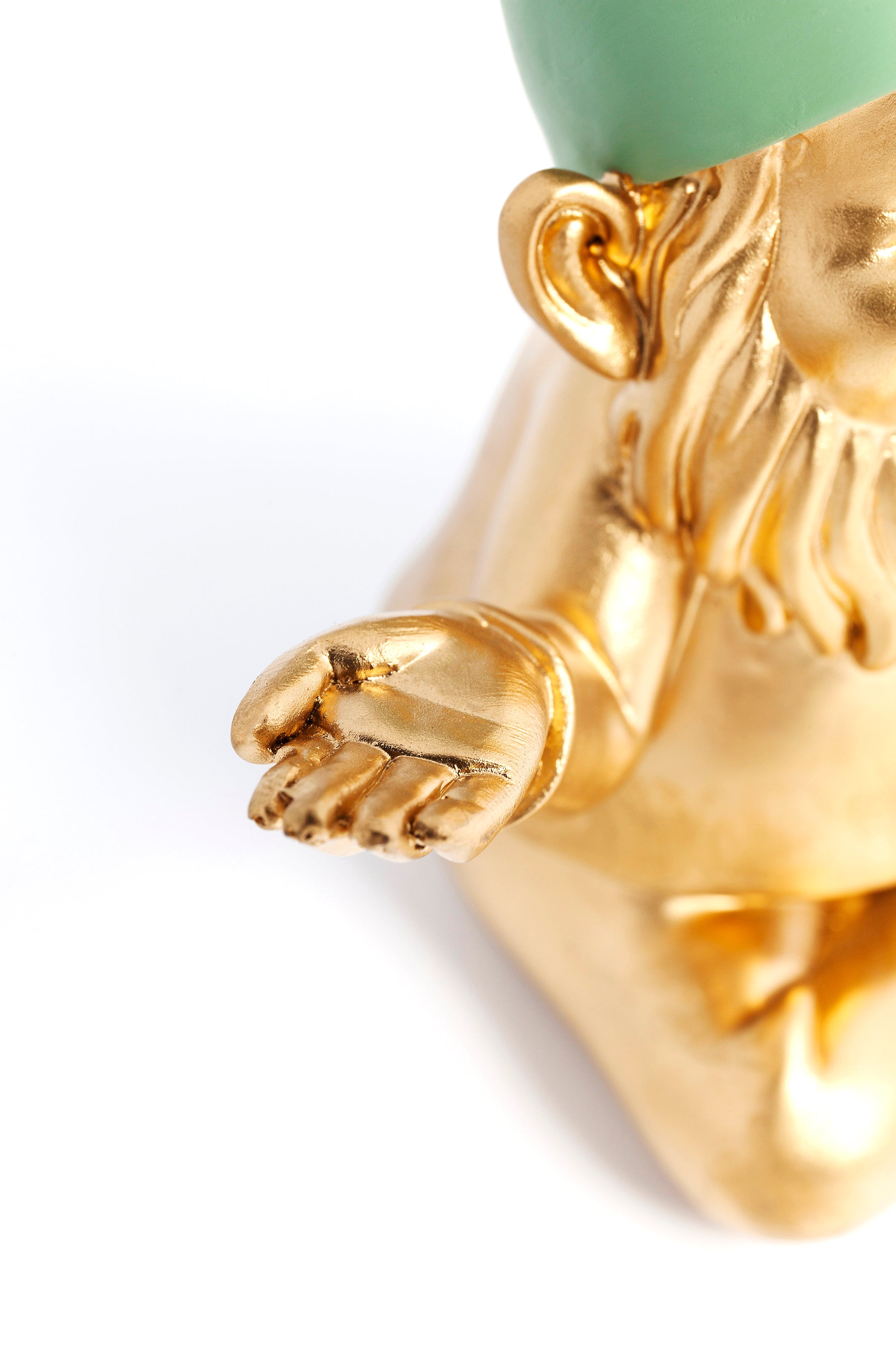Kare - Deco Figurine Gnome Meditation Gold Green 19cm