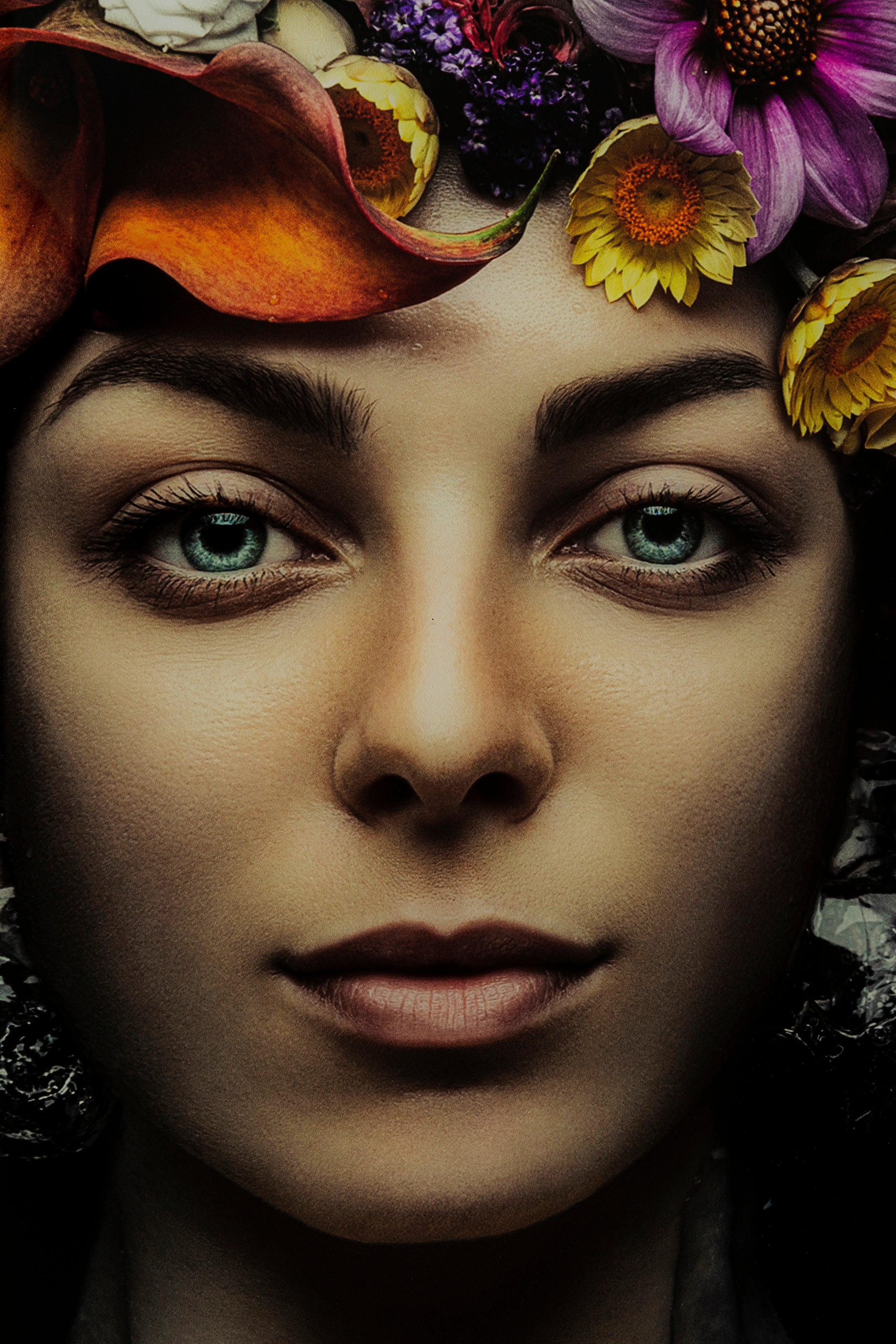 Kare - Glass Picture Flower Art Lady 120x120cm