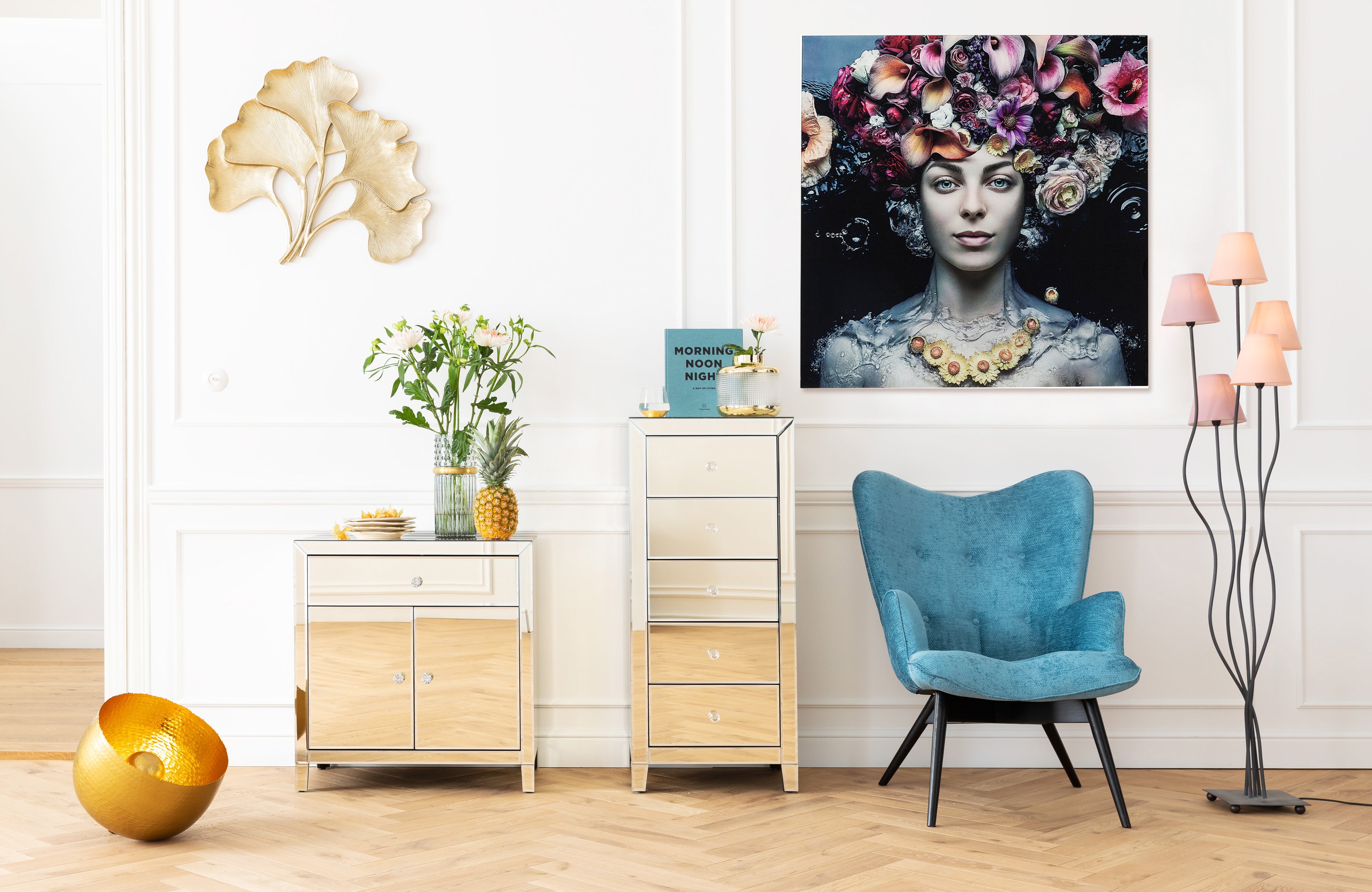 Kare - Glass Picture Flower Art Lady 120x120cm