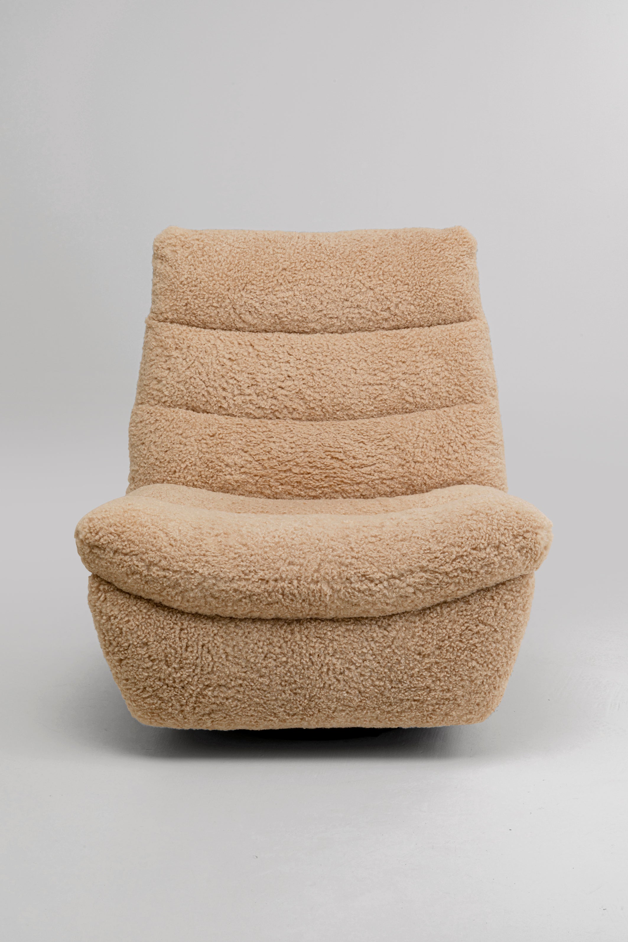 Kare - Relax Armchair Teddy Blush