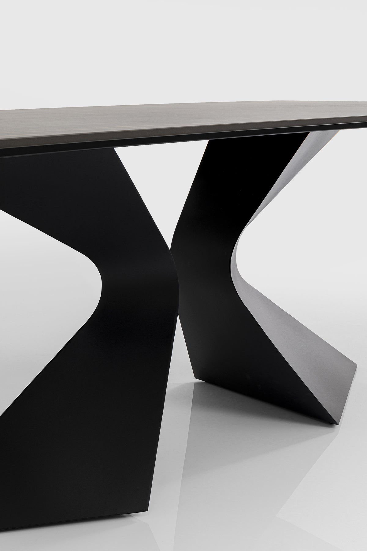 Kare - Dining table Gloria black ceramic