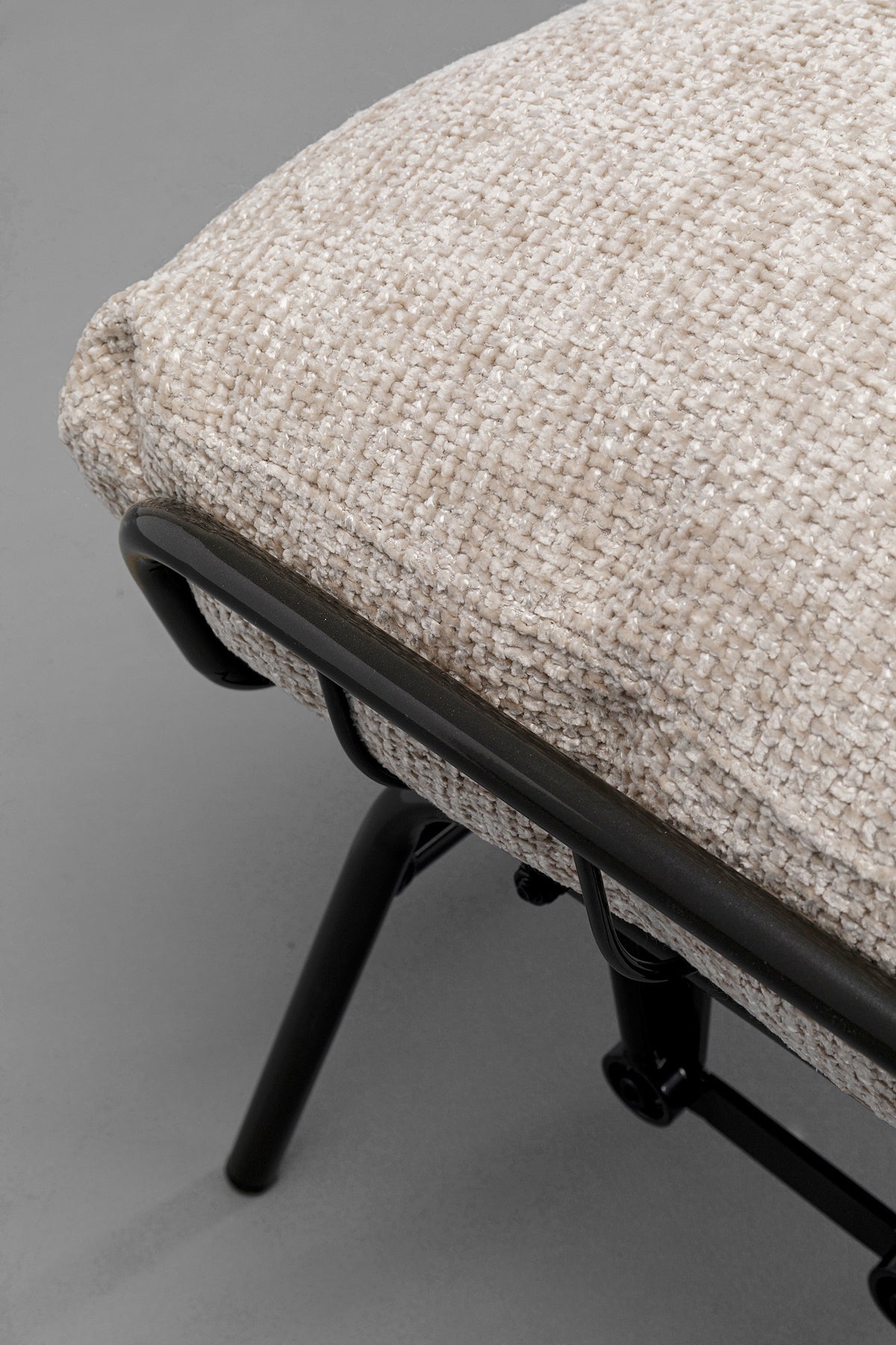 Kare - Armchair + Stool Vienna Swing Beige
