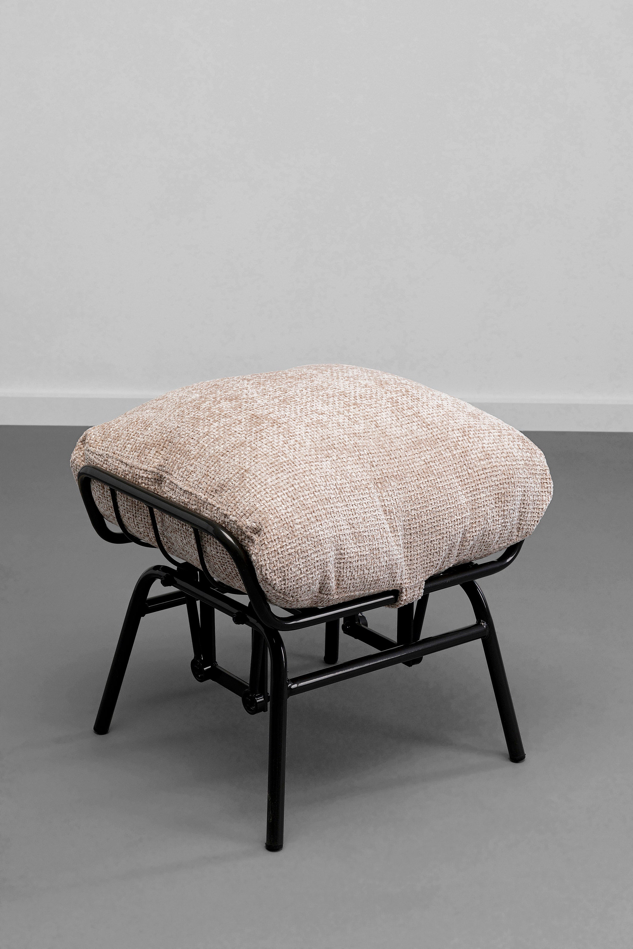 Kare - Armchair + Stool Vienna Swing Beige