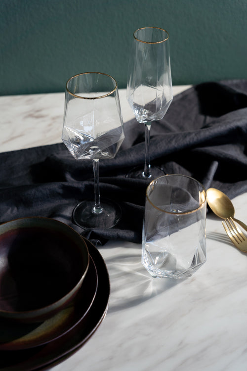 Kare - Wine Glass Diamond Gold Rim